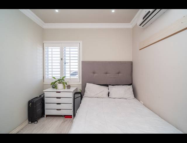 2 BEDROOM DUPLEX FOR SALE IN UMHLANGA CENTRAL